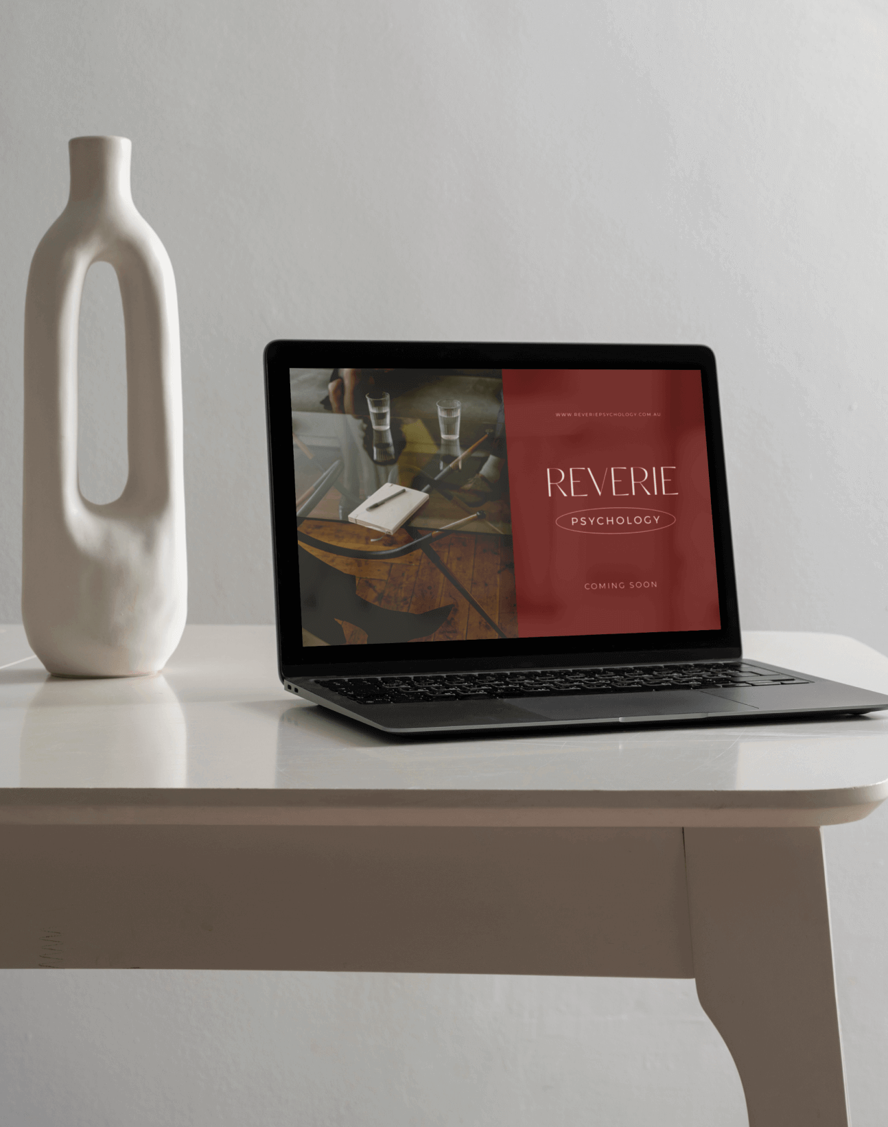 Reverie Case Study – Computer Mockup